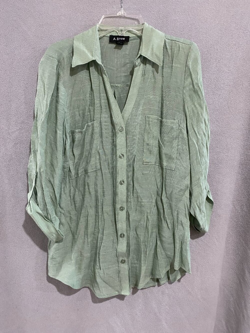 A. Byer Sage Green Button Front Blouse Women’s Medium Roll Tab Sleeve Top